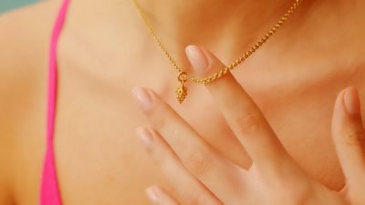 cluse_all_60s_v1.00_00_42_01.still013