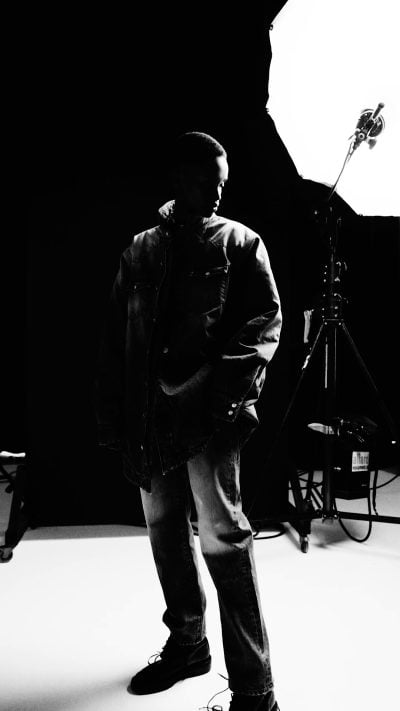 3x1_video_16_b-w_v1.00_00_19_10.still008