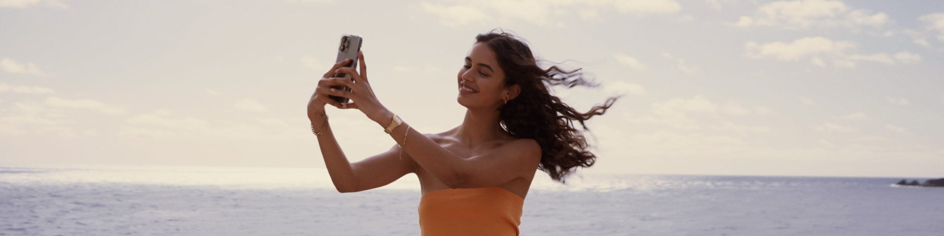 cluse_ss23_look_all_60s_16x9.00_00_03_18.still002