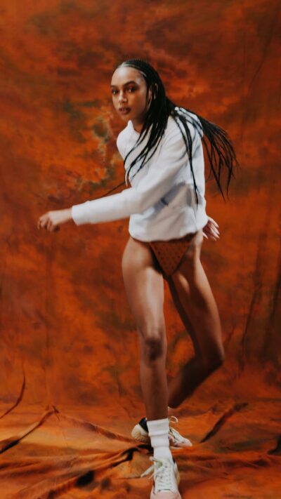 fp-jacket&glasses.00_00_02_04.still003