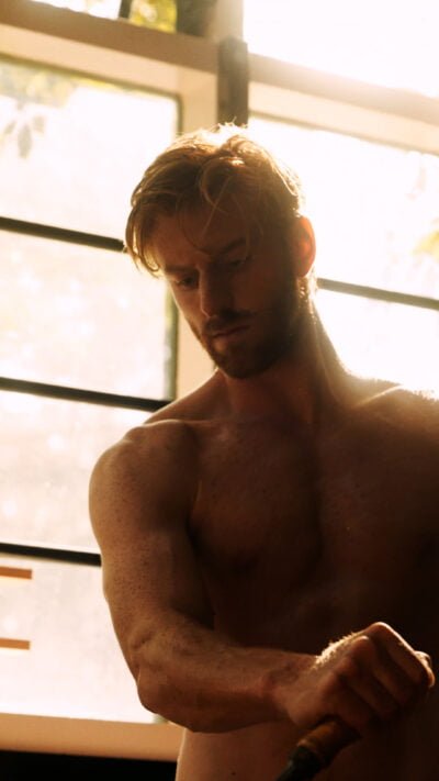 hunq_1-5_4k.00_00_59_09.still013