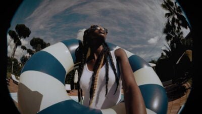 komono_v2_16x9_final.00_00_15_00.still015